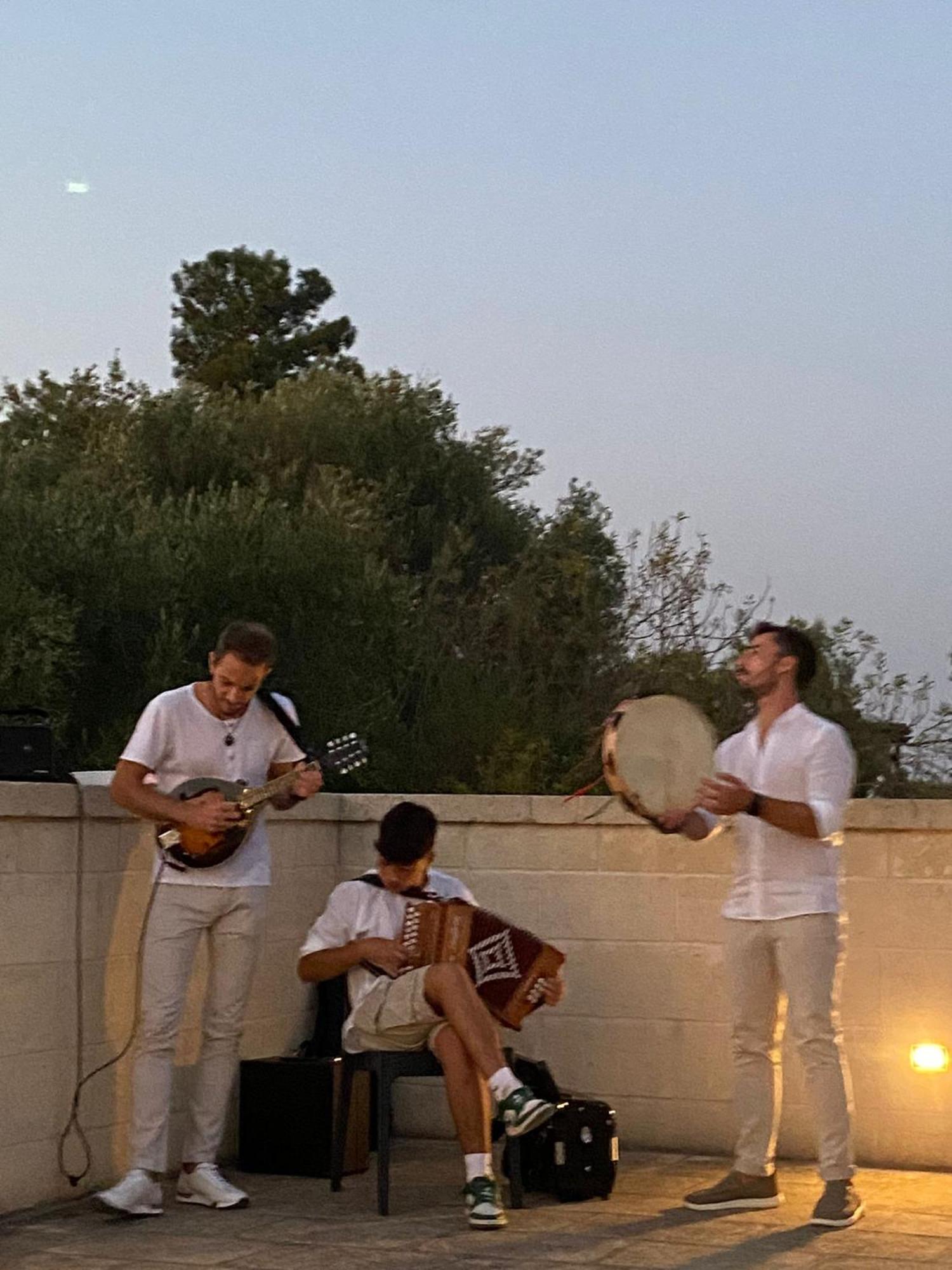 Trulli Aurasia Ostuni Luaran gambar