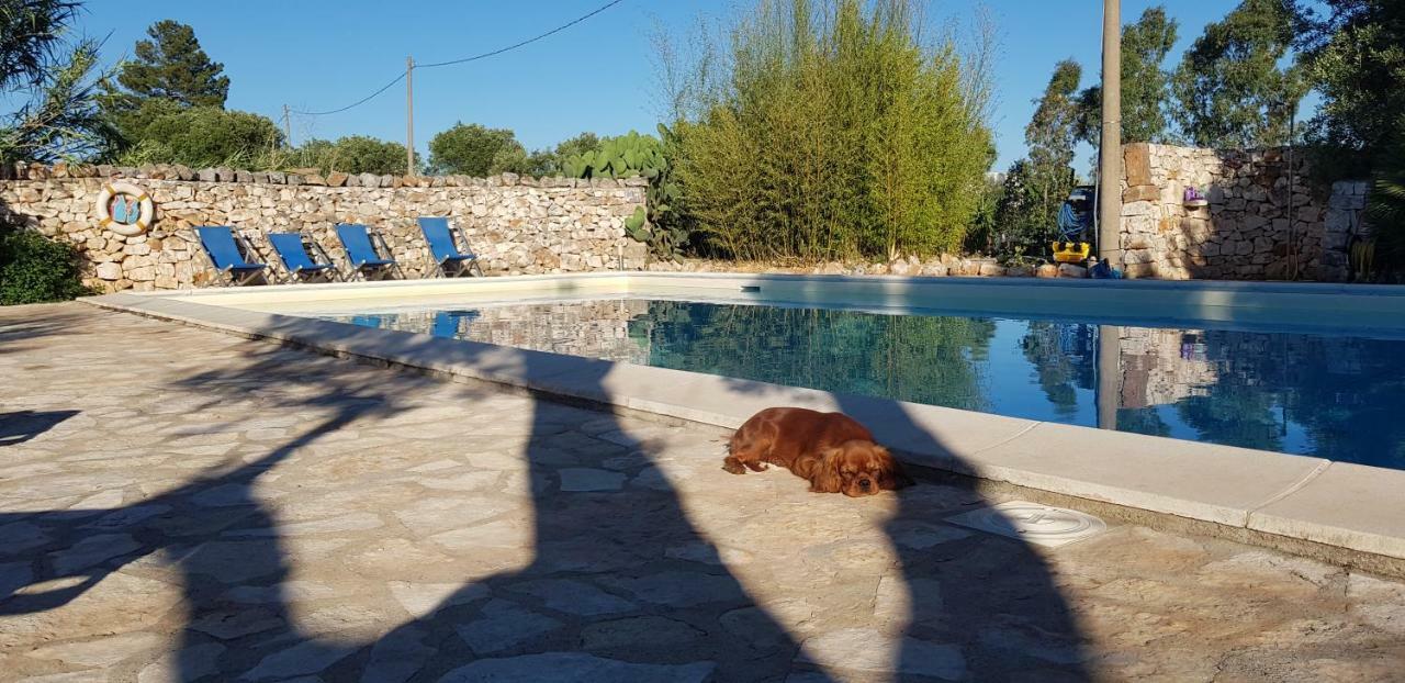 Trulli Aurasia Ostuni Luaran gambar