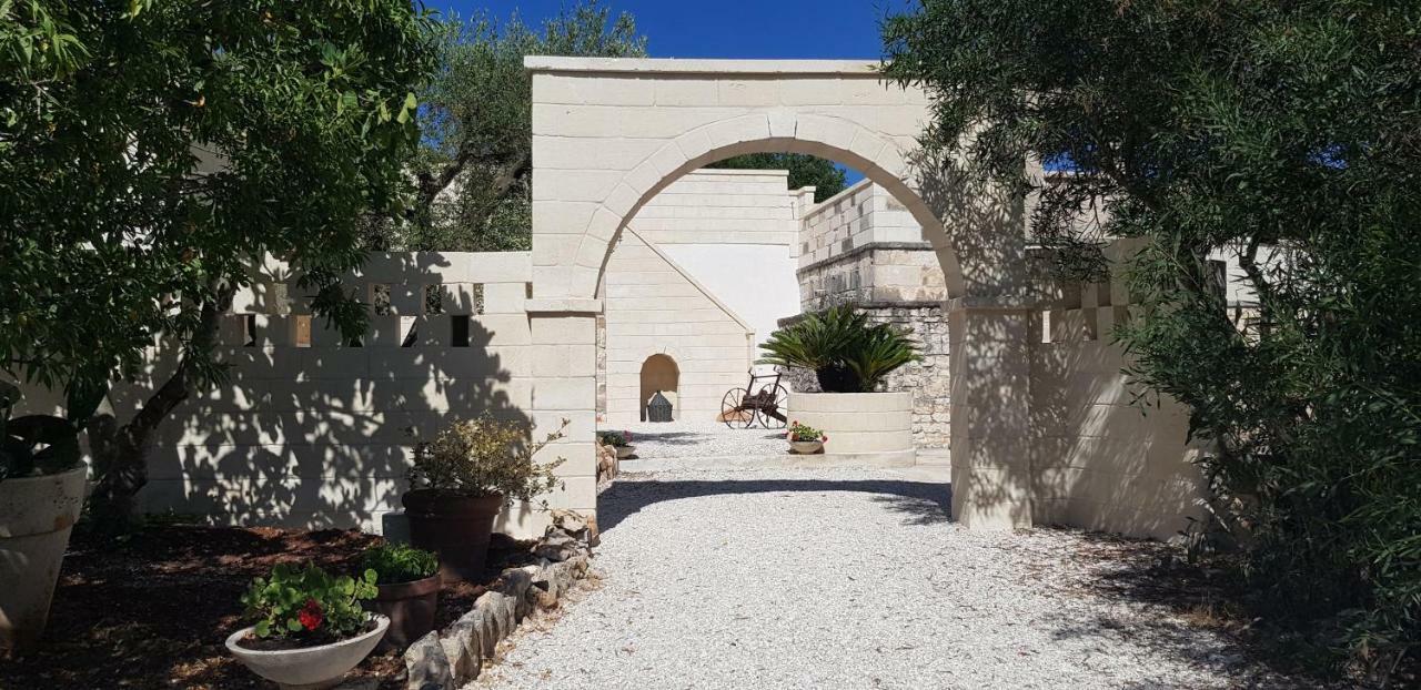 Trulli Aurasia Ostuni Luaran gambar
